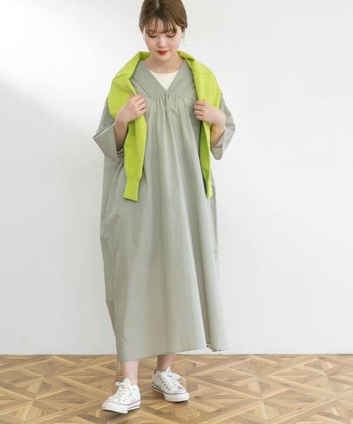 UR Lab.（アーバンリサーチラボ）の「カフタンワンピース（ワンピース・レディース・ブラック/オフホワイト/グリーン系その他・FREE）」の5枚目の写真