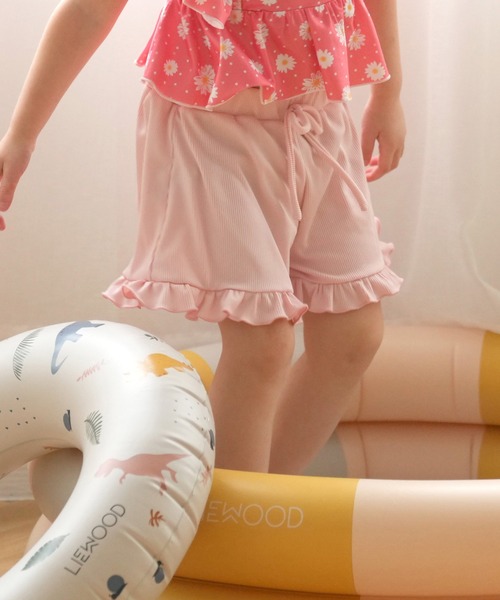 utatane(ウタタネ)の「キッズ水着 フレアリブパンツ(水着・キッズ・ピンク/グリーン・130cm/110cm/120cm)」の9枚目の写真