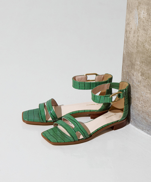 Au BANNISTER（オゥバニスター）の「【ロングヒットアイテム】アンクルストラップサンダル（サンダル・レディース・アイボリー/その他/グリーン/ピンクゴールド/ブラック・36/35/38/39/37）」の4枚目の写真