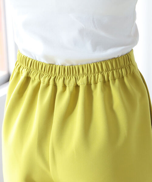 BeAMS DOT(ビームスドット)の「【WEB限定】BeAMS DOT / スリット ワイド パンツ(その他パンツ・レディース・ブラック/イエロー/レッド系その他7・FREE)」の16枚目の写真