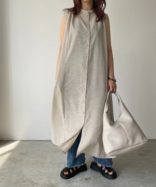 210nouve（トゥージュヌーブ）の「スラブジョーゼットギャザーワンピース（ワンピース・レディース・ホワイト/ベージュ/ブラック/グリーン・FREE）」の3枚目の写真