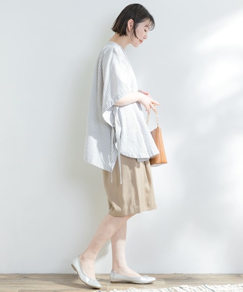 F by ROSSO(エフバイロッソ)の「F by ROSSO ポンチョシャツブラウス(シャツ/ブラウス・レディース・ブラック/オフホワイト/ブルー・FREE)」の20枚目の写真