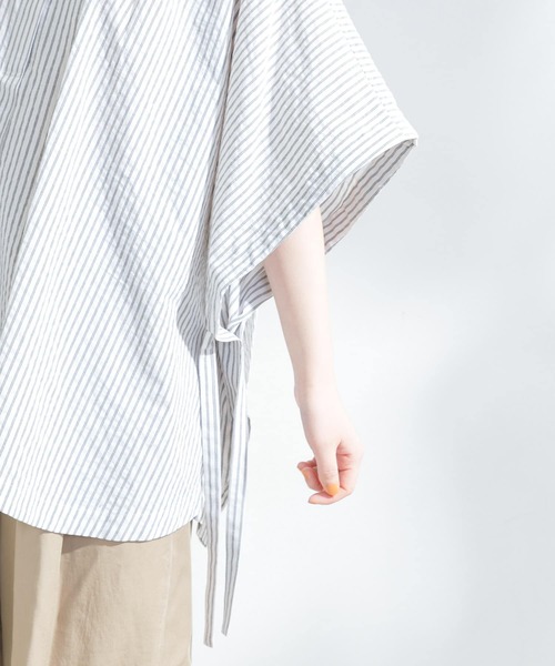 F by ROSSO(エフバイロッソ)の「F by ROSSO ポンチョシャツブラウス(シャツ/ブラウス・レディース・ブラック/オフホワイト/ブルー・FREE)」の9枚目の写真