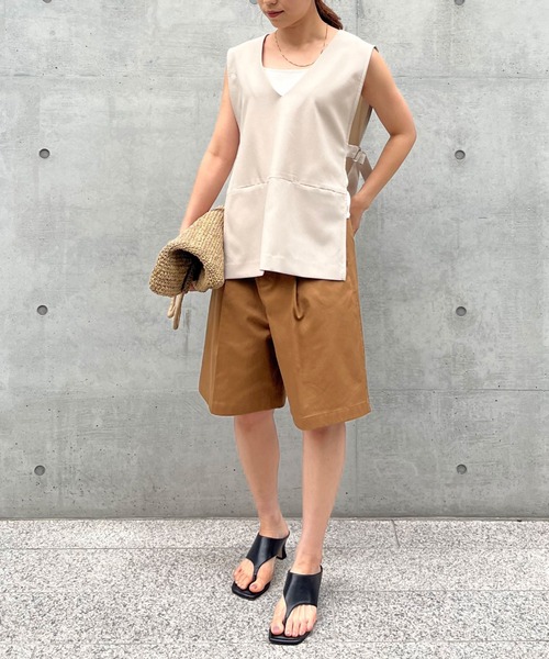 Doux archives(ドゥアルシーヴ)の「チノストレッチハーフパンツ(チノパンツ・レディース・ネイビー/オフホワイト/キャメル・SMALL/MEDIUM)」の14枚目の写真