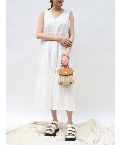 EVRIS（エヴリス）の「コットンレースティアードワンピ（ワンピース・レディース・ホワイト/ブラック/グリーン・FREE）」の10枚目の写真