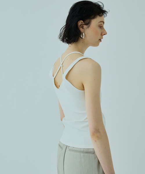 UNITED TOKYO（ユナイテッドトウキョウ）の「バッククロスキャミソール（キャミソール・レディース・ホワイト/ブラック・FREE）」の15枚目の写真