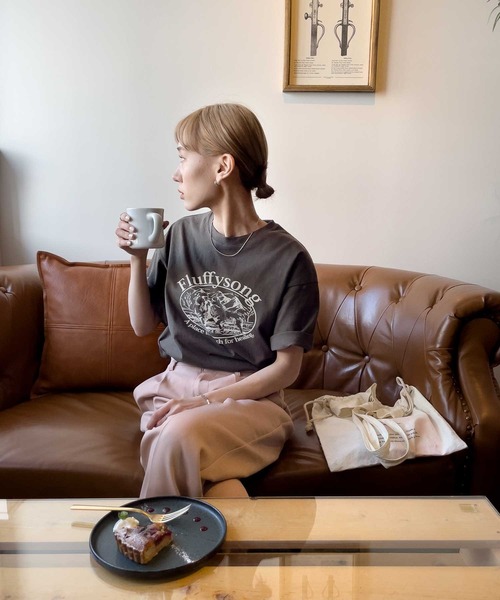Chillfar(チルファー)の「アソートヴィンテージTシャツ/コットン100%(Tシャツ/カットソー・レディース・ホワイト/ネイビー/クリーム/オートミール/チャコール/グレー系/グレー系1/ベージュ系/アイボリー系/アイボリー系1/アイボリー系2・FREE)」の18枚目の写真