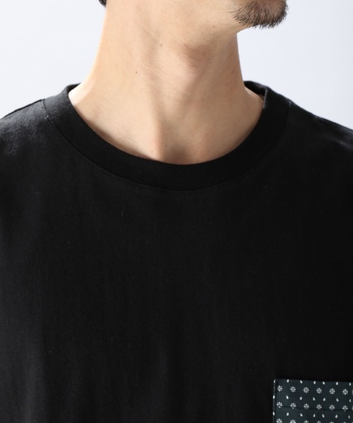 niko and...（ニコアンド）の「裾バンダナ切り替えTシャツ（Tシャツ/カットソー・メンズ・ブラック/ネイビー/オフホワイト・MEDIUM/LARGE）」の16枚目の写真