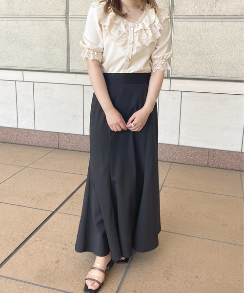 apres jour（アプレジュール）の「パールボタンフリルレースブラウス【ZOZOTOWN限定アイテム】（シャツ/ブラウス・レディース・ブラック/オフホワイト/アイボリー・X-LARGE/フリー）」の19枚目の写真