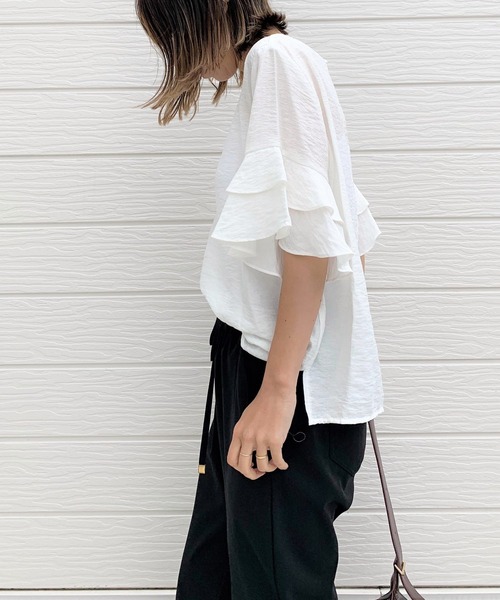 Q（キュー）の「袖フリルブラウス（シャツ/ブラウス・レディース・アイボリー/ラベンダー・MEDIUM）」の9枚目の写真