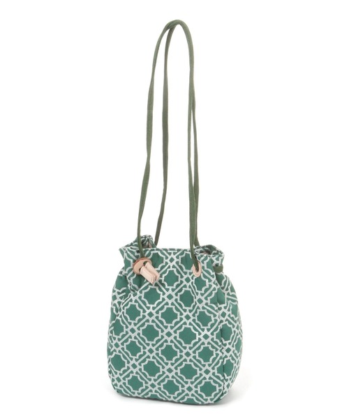 studio CLIP（スタディオクリップ）の「ジャガードアソート巾着バッグ（ショルダーバッグ・レディース・グリーン/キャメル/アイボリー・FREE）」の3枚目の写真