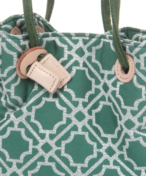 studio CLIP（スタディオクリップ）の「ジャガードアソート巾着バッグ（ショルダーバッグ・レディース・グリーン/キャメル/アイボリー・FREE）」の6枚目の写真