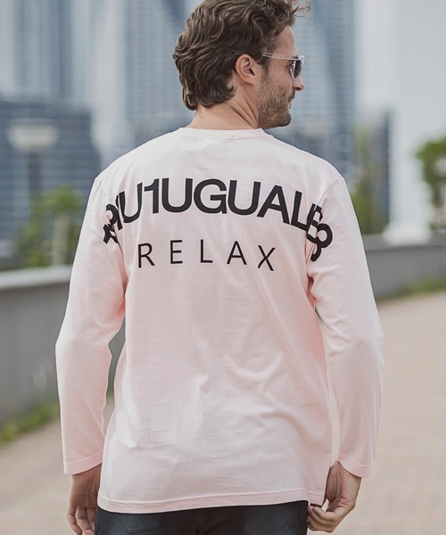 1PIU1UGUALE3 RELAX (ウノピゥウノウグァーレトレ リラックス)の「【WEB・直営店限定】1PIU1UGUALE3 RELAX(ウノピゥウノウグァーレトレ リラックス)バックプリントロゴ ベーシックシルエット 長袖Tシャツ クルーネック カットソー(Tシャツ/カットソー・メンズ・ホワイト/ブラック/パープル/ネイビー/カーキ/ターコイズブルー/トップグレー/ライトピンク/パープル系1/ピンク系1/ネイビー系1/ターコイズブルー系1/カーキ系1/グレー系1/ブラック系1/ホワイト系1・S/M/L/XL/XXL)」の15枚目の写真