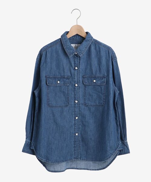 le.coeur blanc（ルクールブラン）の「パールボタンデニムシャツ（シャツ/ブラウス・レディース・ネイビー/ブルー・38）」の13枚目の写真