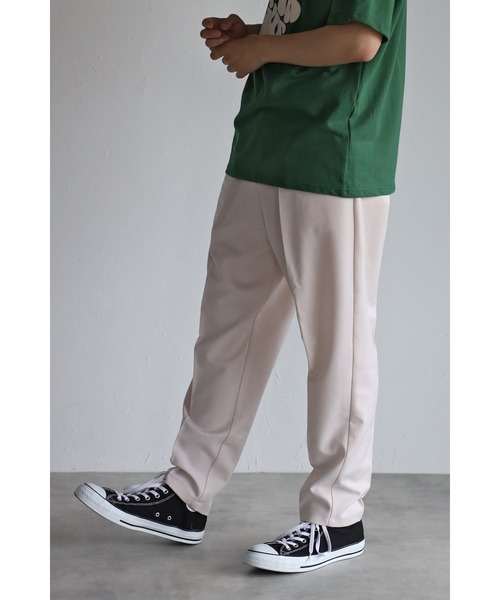 CREARE -LINO-（クレアーレリノ）の「ワンタック テーパードセミワイドパンツ（スラックス・メンズ・ブラック/グリーン/アイボリー・S/M/L）」の13枚目の写真