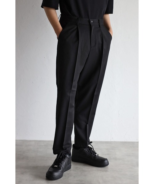 CREARE -LINO-（クレアーレリノ）の「ワンタック テーパードセミワイドパンツ（スラックス・メンズ・ブラック/グリーン/アイボリー・S/M/L）」の19枚目の写真