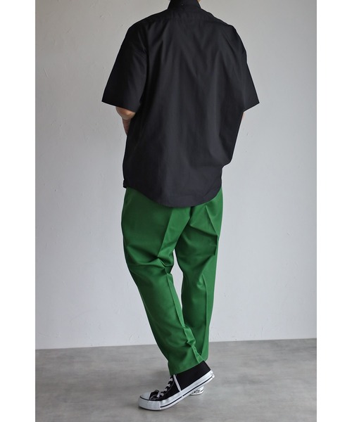 CREARE -LINO-（クレアーレリノ）の「ワンタック テーパードセミワイドパンツ（スラックス・メンズ・ブラック/グリーン/アイボリー・S/M/L）」の15枚目の写真