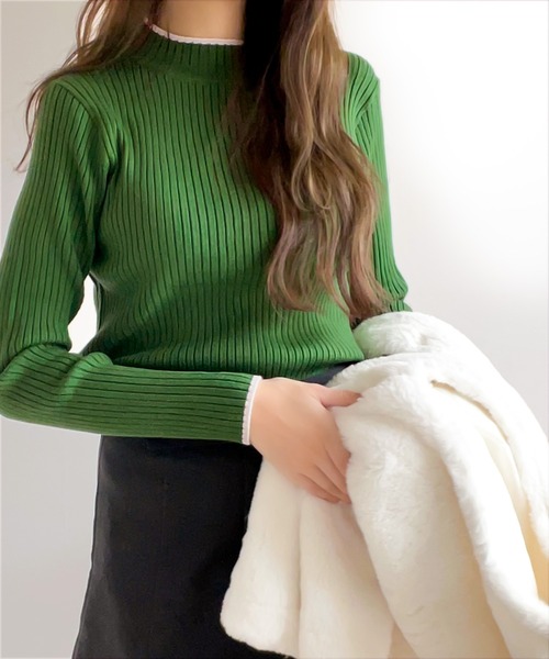 classicalelf（クラシカルエルフ）の「さり気ない洒落感。無地＆マルチボーダーハイネックもちもちリブニット（ニット/セーター・レディース・ライトグレー/ブラック/ネイビー/グリーン/アイボリー/ブラック系その他/ブルー系その他・SMALL/MEDIUM/LARGE/X-LARGE）」の5枚目の写真