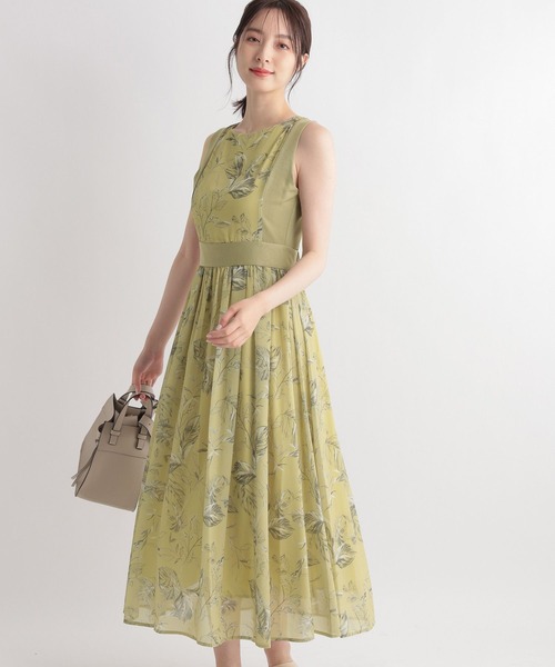 Andemiu（アンデミュウ）の「リーフボタニカルワンピース347841（ワンピース・レディース・ベージュ/ネイビー/イエロー・FREE）」の2枚目の写真