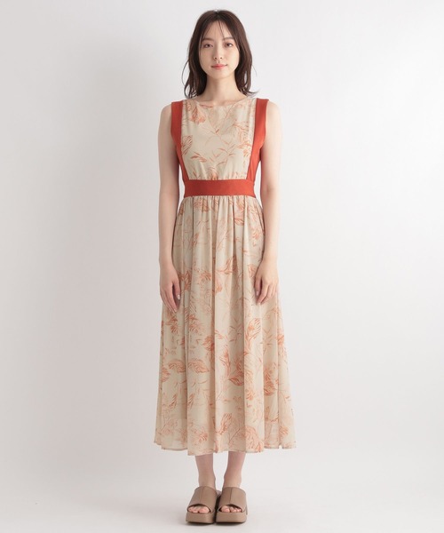 Andemiu（アンデミュウ）の「リーフボタニカルワンピース347841（ワンピース・レディース・ベージュ/ネイビー/イエロー・FREE）」の8枚目の写真