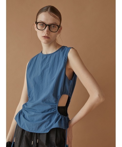 AMAIL（アマイル）の「Waist hello cloth（タンクトップ・レディース・ブラック/ベージュ/ブルー・FREE）」の3枚目の写真