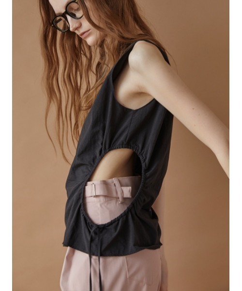 AMAIL（アマイル）の「Waist hello cloth（タンクトップ・レディース・ブラック/ベージュ/ブルー・FREE）」の4枚目の写真