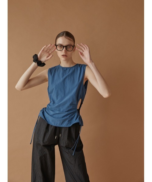 AMAIL（アマイル）の「Waist hello cloth（タンクトップ・レディース・ブラック/ベージュ/ブルー・FREE）」の6枚目の写真