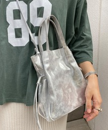 SHENERY | レザー巾着ショルダーバッグ(ショルダーバッグ)