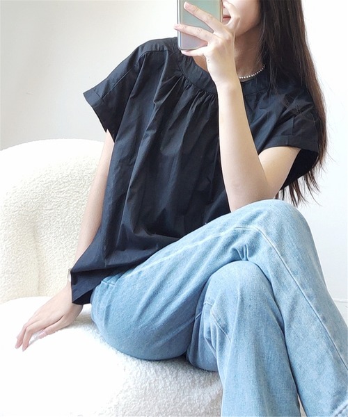 MAISON DE THERESE(メゾン ド テレーズ)の「クルーネックギャザートップス(Tシャツ/カットソー・レディース・ブラック/ベージュ・M)」の5枚目の写真