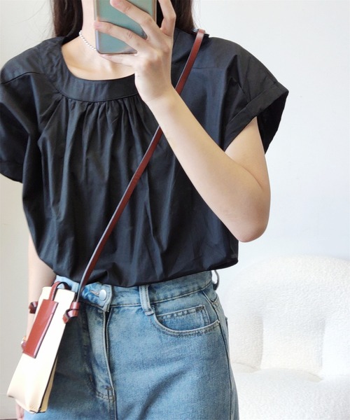 MAISON DE THERESE(メゾン ド テレーズ)の「クルーネックギャザートップス(Tシャツ/カットソー・レディース・ブラック/ベージュ・M)」の8枚目の写真