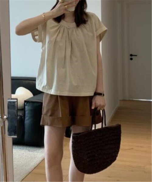 MAISON DE THERESE(メゾン ド テレーズ)の「クルーネックギャザートップス(Tシャツ/カットソー・レディース・ブラック/ベージュ・M)」の14枚目の写真