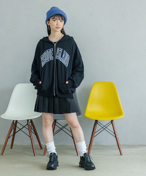 フロントワッペンZIPパーカー（パーカー）｜repipi armario（レピピ