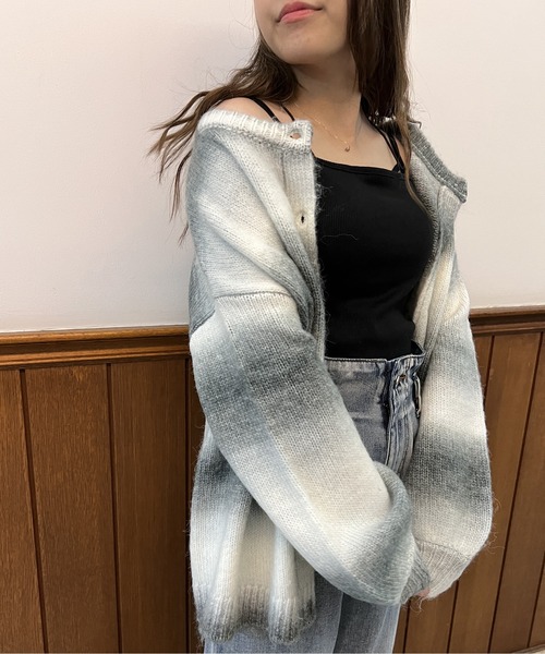 TORTE（トルテ）の「グラデーション2WAYニット（カーディガン/ボレロ・レディース・イエロー/ライトピンク/ライトグリーン/ベージュ/レッド・FREE）」の8枚目の写真