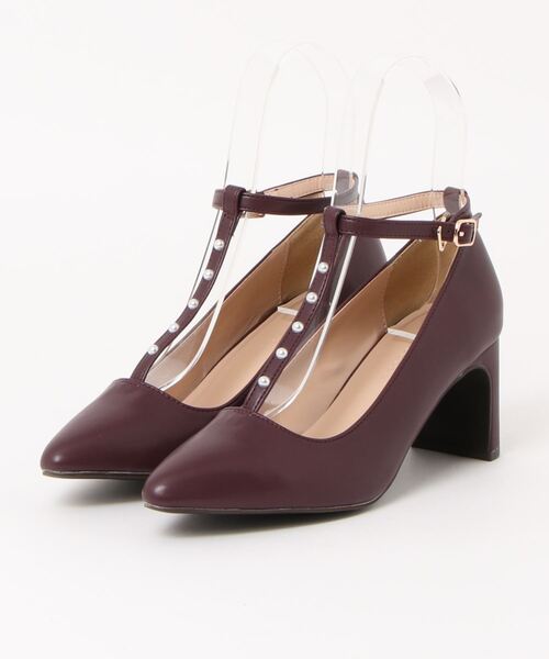 EDIT COLOGNE（エディットコロン）の「【美人百花11月号タイアップ 休井美郷さん着用商品】Ｔストラップパールパンプス（パンプス・レディース・ベージュ/ボルドー/ブラック・24.0cm/23.5cm/23.0cm）」の3枚目の写真