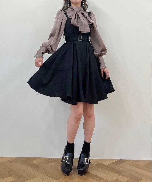 TITTY&CO.（ティティーアンドコー）の「【TITTY&CO.】バルーン袖長袖リボンブラウス（シャツ/ブラウス・レディース・ホワイト/モカ/グレイッシュベージュ・FREE）」の8枚目の写真