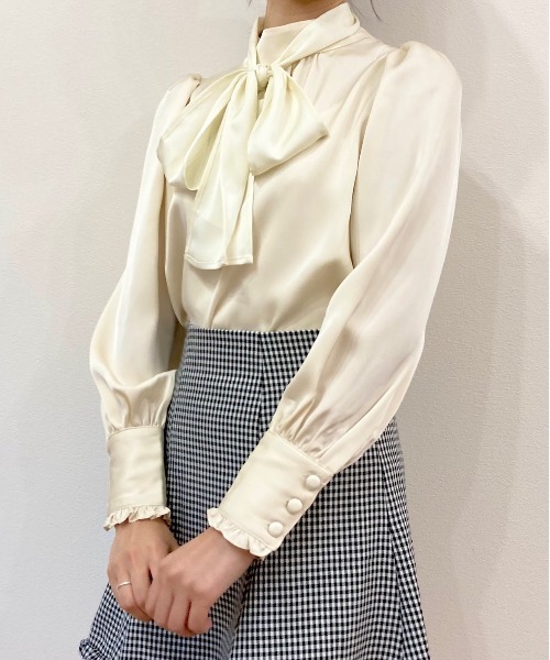 TITTY&CO.（ティティーアンドコー）の「【TITTY&CO.】バルーン袖長袖リボンブラウス（シャツ/ブラウス・レディース・ホワイト/モカ/グレイッシュベージュ・FREE）」の10枚目の写真