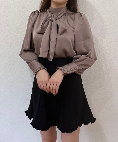 TITTY&CO.（ティティーアンドコー）の「【TITTY&CO.】バルーン袖長袖リボンブラウス（シャツ/ブラウス・レディース・ホワイト/モカ/グレイッシュベージュ・FREE）」の13枚目の写真