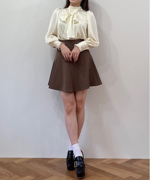 TITTY&CO.（ティティーアンドコー）の「【TITTY&CO.】バルーン袖長袖リボンブラウス（シャツ/ブラウス・レディース・ホワイト/モカ/グレイッシュベージュ・FREE）」の12枚目の写真