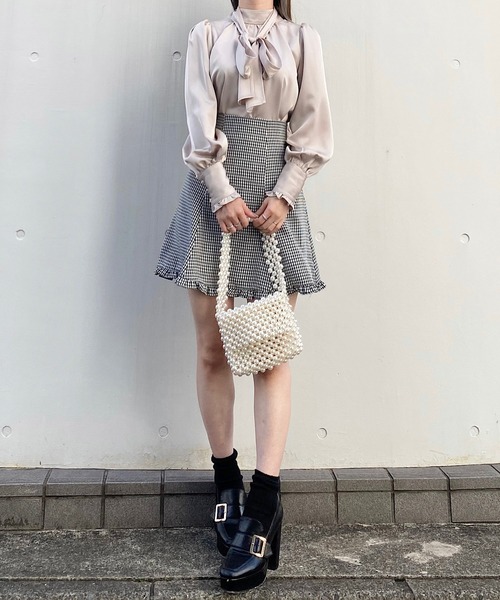 TITTY&CO.（ティティーアンドコー）の「【TITTY&CO.】バルーン袖長袖リボンブラウス（シャツ/ブラウス・レディース・ホワイト/モカ/グレイッシュベージュ・FREE）」の15枚目の写真