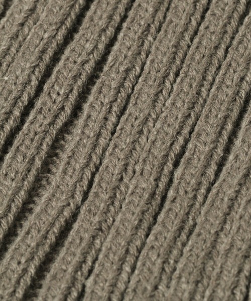 LAKOLE（ラコレ）の「リブニットスヌード / 347763（ネックウォーマー/スヌード・レディース・カーキ/グレー/オフホワイト/ブラウン・FREE）」の7枚目の写真