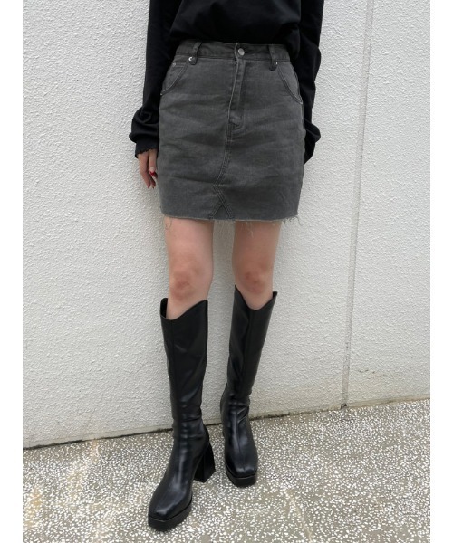 ENVYM(アンビー)の「トラピゾイドミニSK(スカート・レディース・ベージュ/ブルー/グレー・MEDIUM/SMALL)」の2枚目の写真