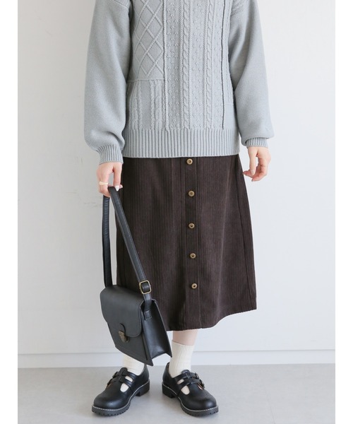 ehka sopo(エヘカソポ)の「コーデュロイ前釦スカート(スカート・レディース・キナリ/ミント/チャコール・フリ-)」の2枚目の写真