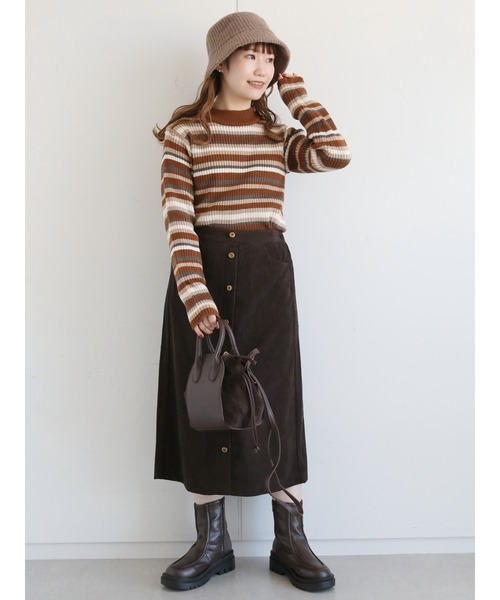 ehka sopo(エヘカソポ)の「コーデュロイ前釦スカート(スカート・レディース・キナリ/ミント/チャコール・フリ-)」の10枚目の写真