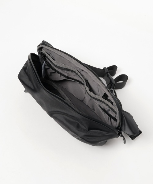 BAYFLOW（ベイフロー）の「マルチWAYウエストバック（ボディバッグ/ウエストポーチ・メンズ・ブラック/グレー・FREE）」の7枚目の写真