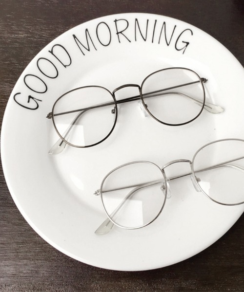 Futier land（フューティアランド）の「スリムフレームラウンド伊達メガネ（メガネ・レディース・ゴールド/ブラック/シルバー・FREE）」の17枚目の写真