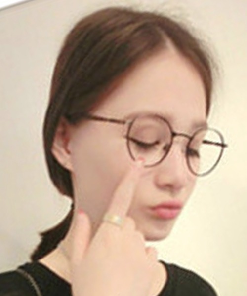 Futier land（フューティアランド）の「スリムフレームラウンド伊達メガネ（メガネ・レディース・ゴールド/ブラック/シルバー・FREE）」の12枚目の写真