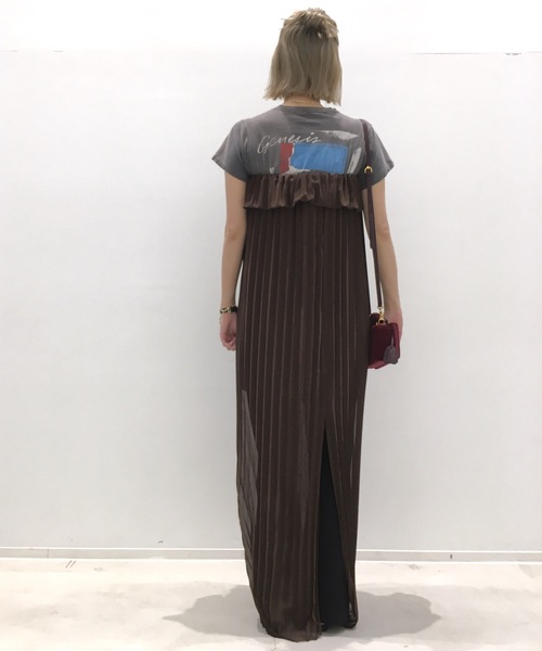 L’Appartement（アパルトモン）の「LOYD/FORD PLEATED DRESS◆（ワンピース・レディース・ブラウン・FREE）」の9枚目の写真