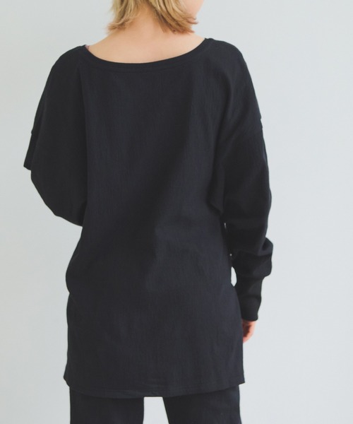 Crisp(クリスプ)の「ドルマンルーズTシャツ(Tシャツ/カットソー・レディース・ブラック/アイボリー/グリーン・FREE)」の11枚目の写真