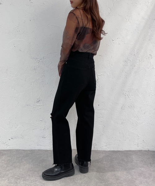 apres jour mignon（アプレジュールミニョン）の「ダメージデニム【ZOZOTOWN限定アイテム】（デニムパンツ・レディース・ブルー/インディゴブルー/ブラック・MEDIUM/LARGE/X-LARGE/SMALL）」の13枚目の写真