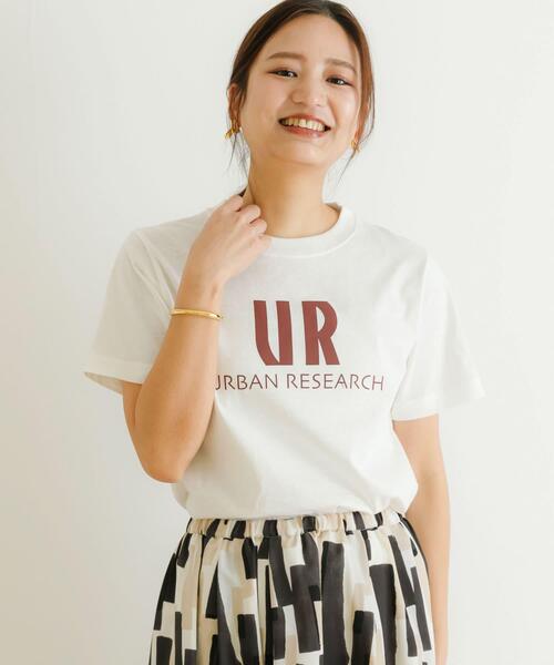 URBAN RESEARCH(アーバンリサーチ)の「UR ロゴTシャツ(Tシャツ/カットソー・メンズ・ブラック/バーガンディー/ホワイト/ホワイト系その他・X-LARGE/MEDIUM/LARGE/SMALL)」の6枚目の写真